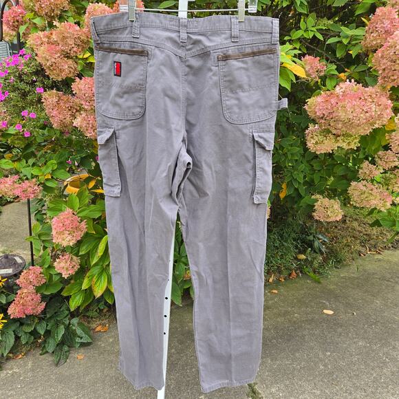 Wrangler Riggs Workwear Reinforced Carpenter Ripstop Grey Cargo Pants size 40L - Picture 7 of 16